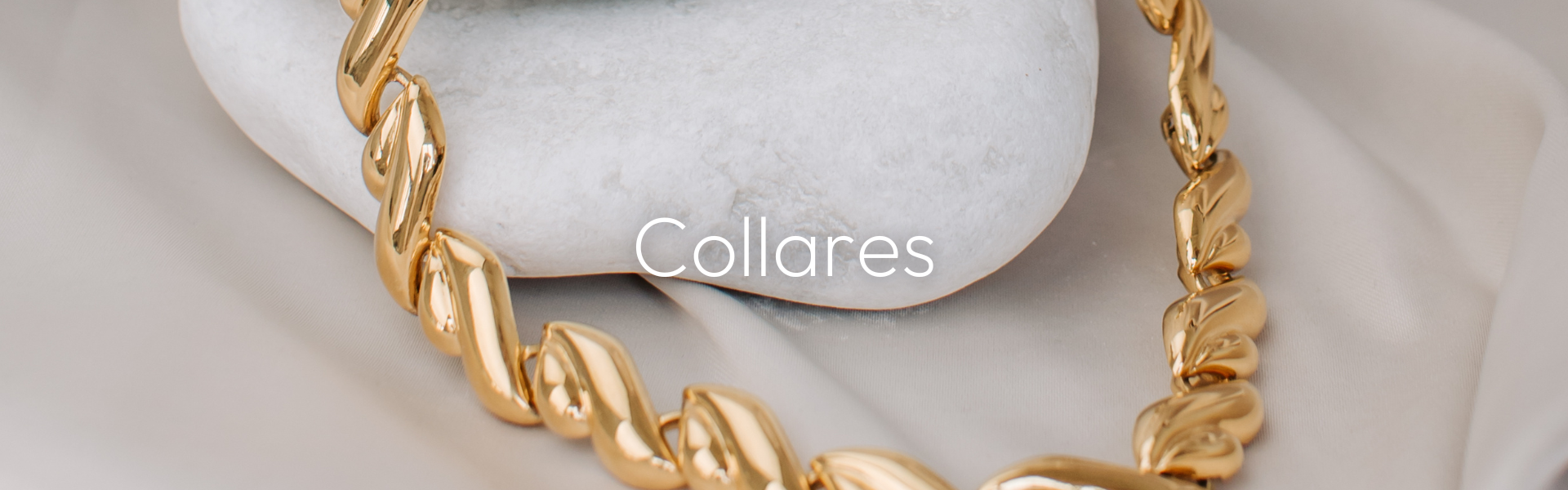 collares